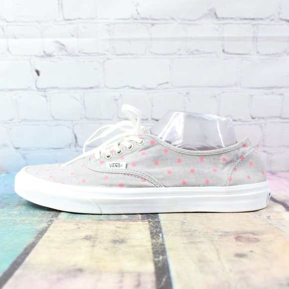 Vans Shoes - VANS Polka Dot Skate Shoe Sneaker M 9.5 / L 11